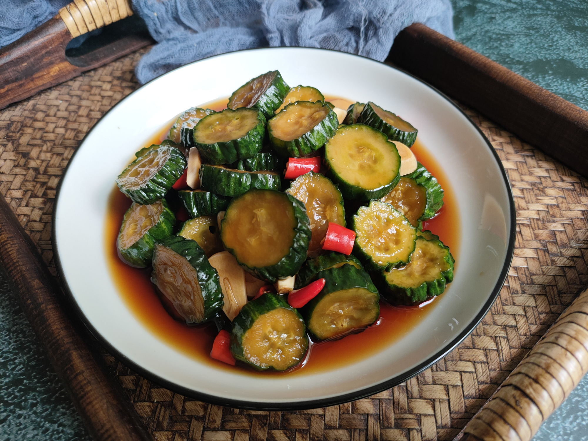 腌黄瓜不脆不入味五星级酒店配方教给你，酸甜微辣、脆爽入味