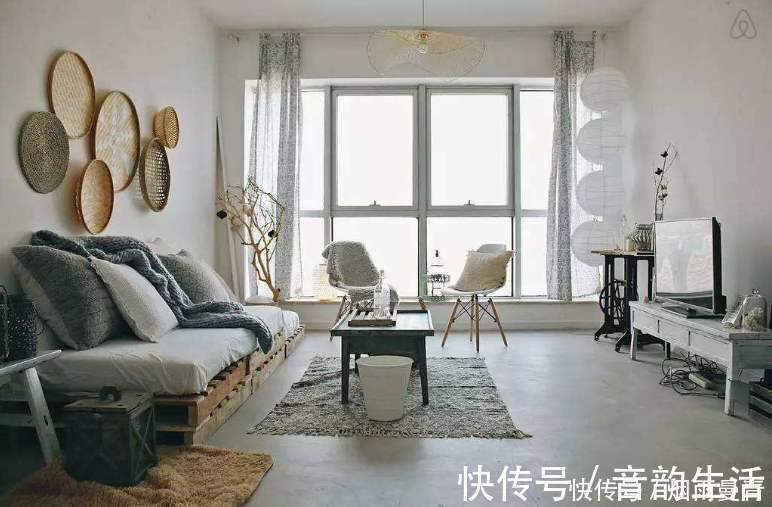 自流平材料|地面不要铺瓷砖和木地板了，聪明人都用这种材料，后悔我家选错了
