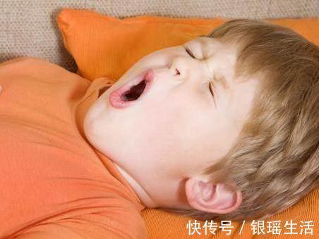 暗号|脑溢血当天,身体会发出5种暗号,记住可保命!