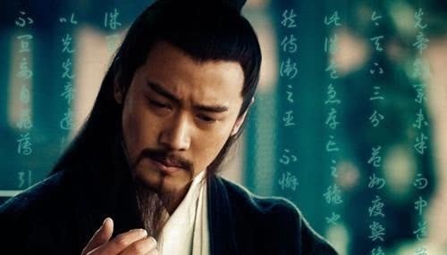 敢动|为什么刘备墓1700年来无人敢动？原来是诸葛亮干的好事