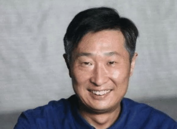 49歲一級演員林永健 隱瞞了16年的老婆 原來是大家熟悉的她 中國熱點