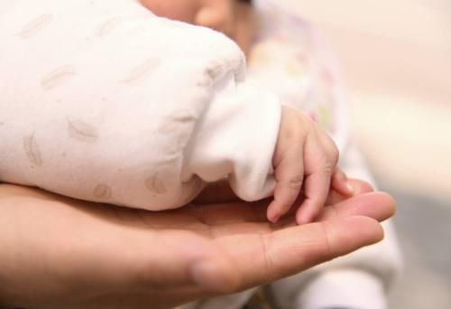 独眼|剖腹七层生下你,你却让我变“独眼”,宝妈:别让孩子伤害了你