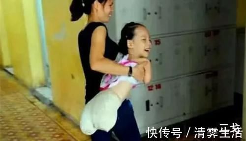 畸形|孕检发现娃是畸形,宝妈不顾劝阻坚持生下,如今将女儿养成公主