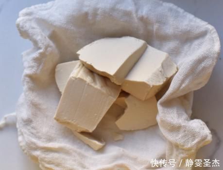 钙是鸡蛋的7倍,冬天多给孩子吃,买3块钱的做丸子,比肉丸子香