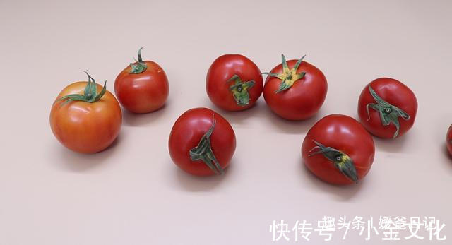 购买西红柿的时候,看准1个位置,有没有催熟一眼就能看出,实用