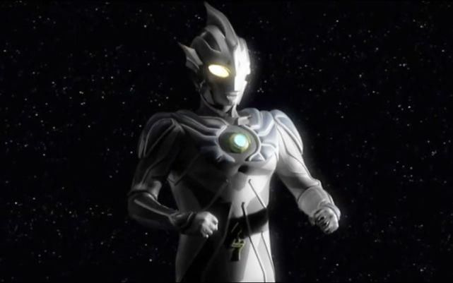 杰斯提斯|雷杰多奧特曼是召喚還是融合？其實圓谷已經說了！