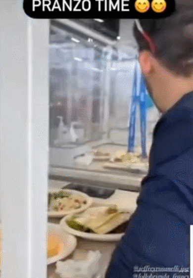 美食|各国运动员被中国美食征服，开始疯狂“干饭”转行“吃播”，网友：什么时候能放我进去