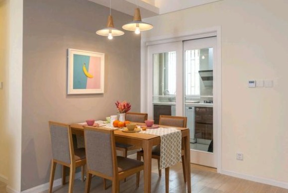 墙面|她家不到80平米，进门就被玄关吸引住了，客厅温馨漂亮，太喜欢了