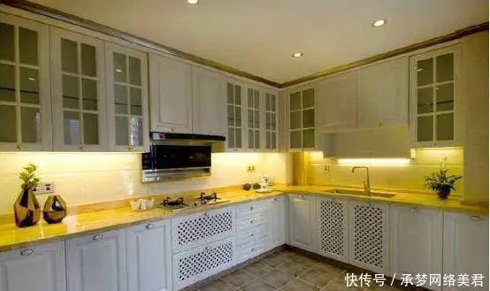 电线|厨房吊柜上面多装这个玩意,做起来方便多了,以后我家也这样装