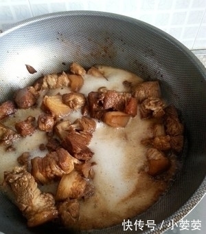 别再把它当成饮品喝了,用它炖肉才是绝配,肉嫩味美,开胃解馋