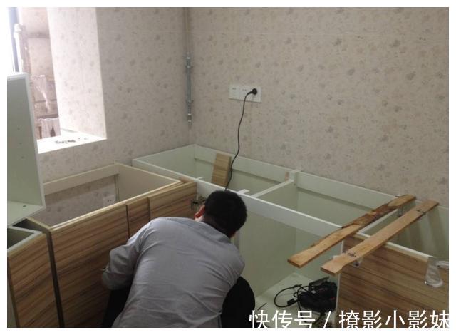 橱柜|厨房橱柜门安装有讲究,决定厨房实用性和长久性,别安装错了