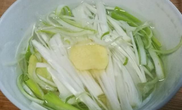 腌制牛肉时,牢记“3放2不放”,牛肉鲜美滑嫩,不腥也不柴