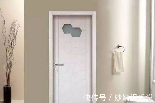 美观度|一旦发现工人这样给你装卫生间门，马上喊停，不然后悔的就是你！