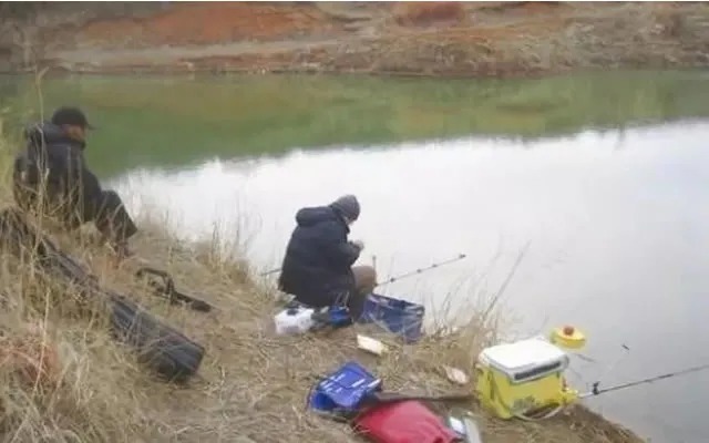 水温|冬天钓鱼不一定非要选深水，其实这三个浅水区的钓点，它也是好位置