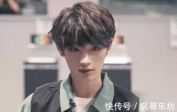 很多综艺被叫停,有些明星应该叫苦不迭了