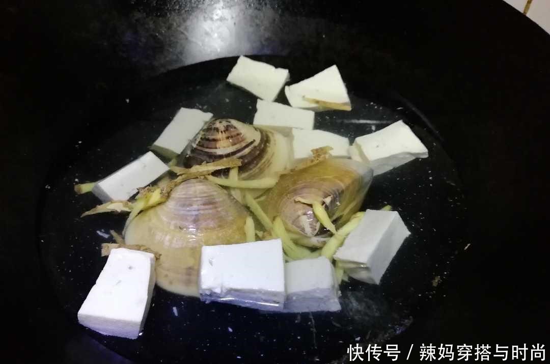  成就|青蛾，不需要复杂的做法，就能成就天下第一鲜的美名