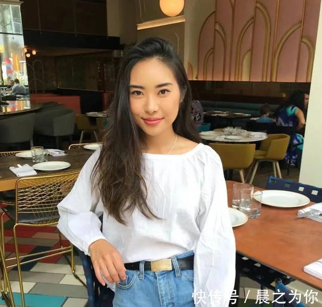 泳装|韩国身高172的泳装模特,沙漏身材搭配大长腿,再把训练动作给你