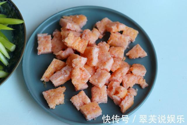 芦笋要换个做法吃!吃芦笋配上这个,味道好吃到爆,2盘都嫌少!