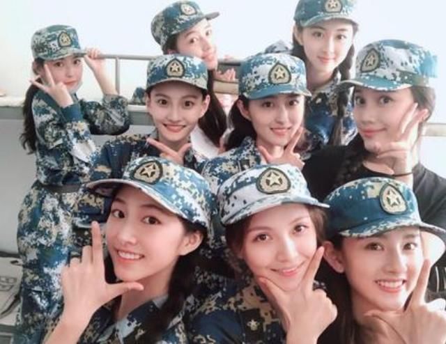 外国人的中文课本长啥样?美国喜感,日本接