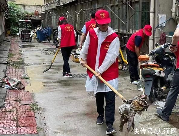 志愿红|下了“汛”线上“疫”线 郑州11中“志愿红”展现时代担当