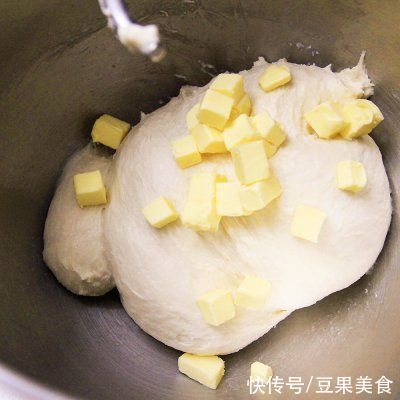 整形|吃着比肉还鲜，嘴馋就吃超柔软的牛奶哈斯面包
