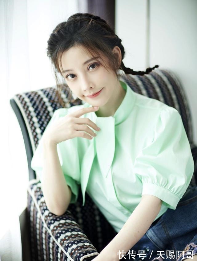 华语乐坛|希林娜依·高和冯提莫即将合作，华语乐坛引来二十岁创作人的天下