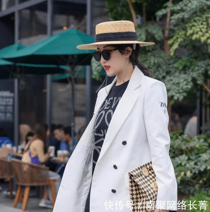 草帽|草帽,也成为美女钟爱的时尚单品了