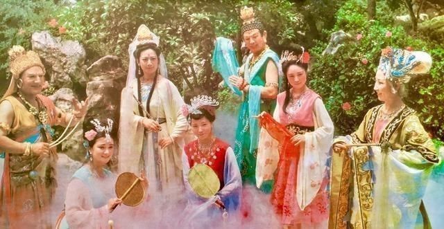 钟无艳!在神话故事中,鼎鼎大名的黎山老母,真实身份究竟是什么?