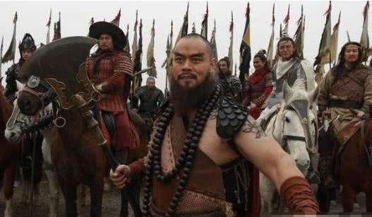 林冲|鲁智深和林冲关系那么好,为什么上了梁山之后反倒疏远了?