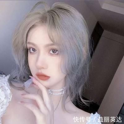 特征|越长越大方的女生,多半都有这“3特征”,难怪异性缘爆棚被狂追