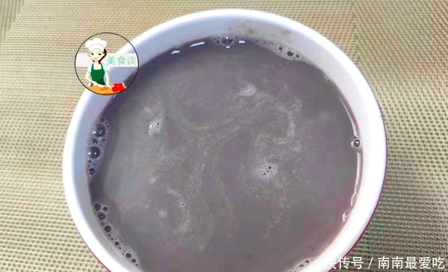 三種黑色食材一起煮,女人一周吃4次,補(bǔ)足氣血,體質(zhì)變好氣色佳