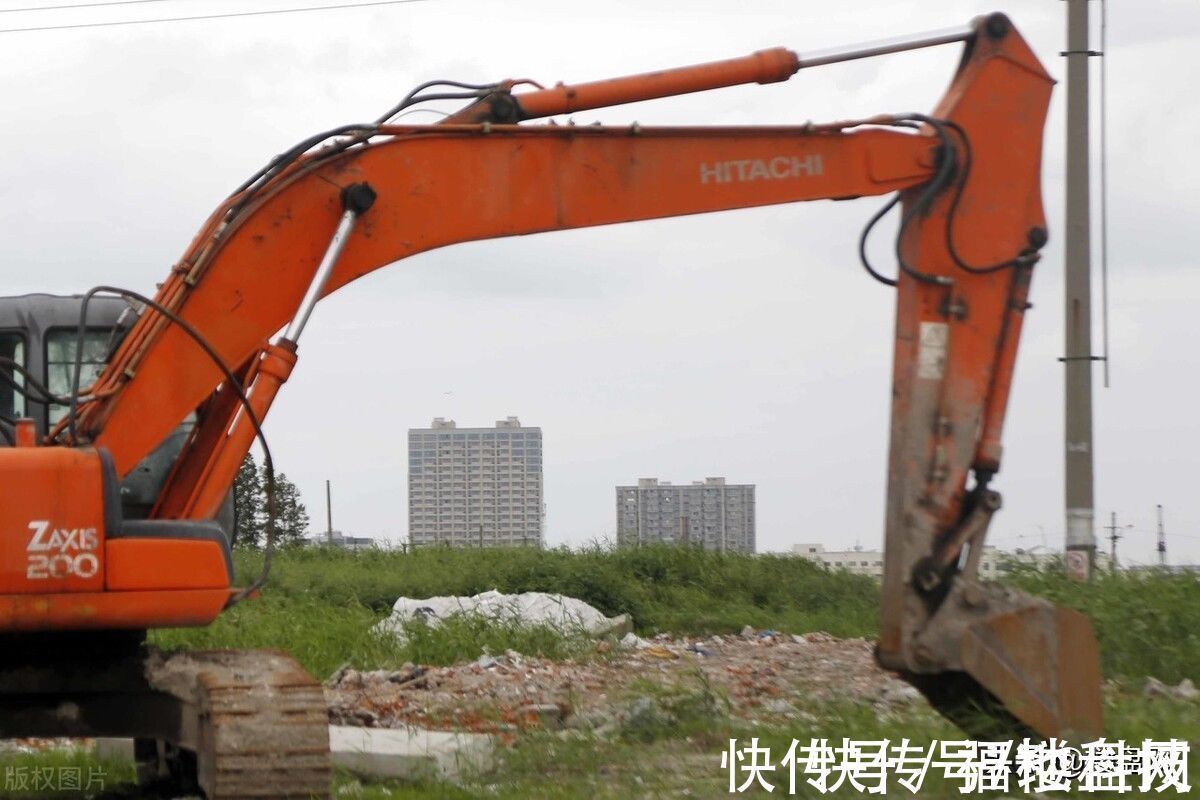 开发商都|三四线土地市场凉了?开发商不愿拿地,未来房价会跌吗