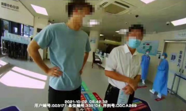 抽搐|杭州1岁宝宝突发抽搐！车子却被死死困在车流中！爹妈看着导航急疯了，这时…