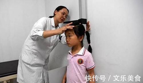 维生素d|孩子“骨线闭合”前,会有三个信号,父母及时补救还能长