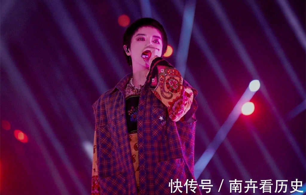 谢天华|《披荆斩棘的哥哥》白举纲引众星打call，快男8强只缺华晨宇欧豪