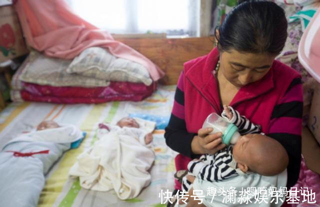 喂养|宝宝因过度喂养导致脾胃受损,宝宝出现4种表现,就不要喂了