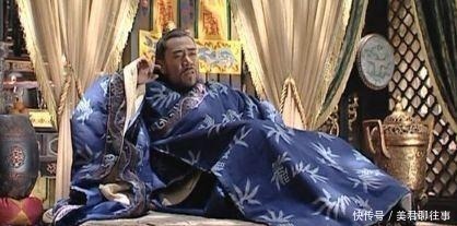 |沙雕动画,搞笑:考试得了28分,却引来一连串的挨打!