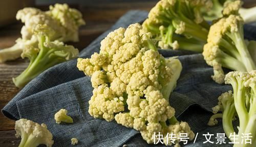 菜梗|花菜散花和紧花的哪个好？老菜农的话听好了，别花了钱还不好吃