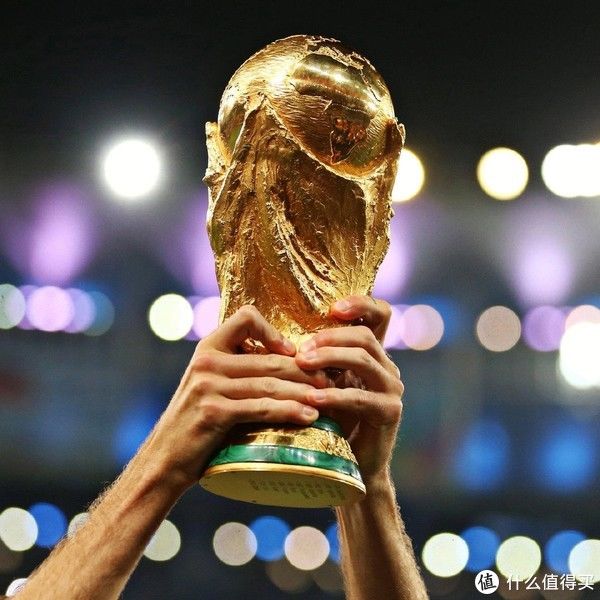 2022卡塔尔世界杯足球_2022卡塔尔世界杯球场_2022卡塔尔世界杯爷青回