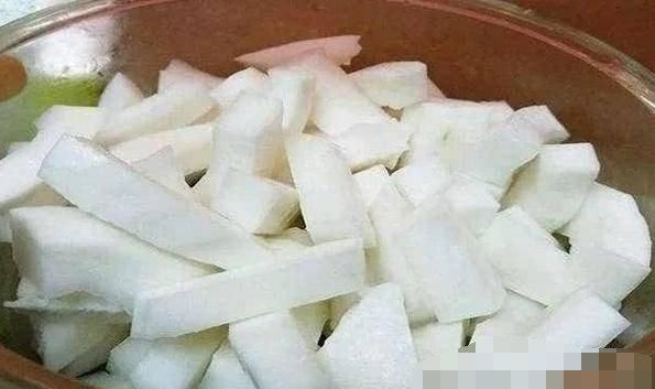 水果|比米饭还胖人的4种水果，竟有人把它们当主食吃，你说傻不傻