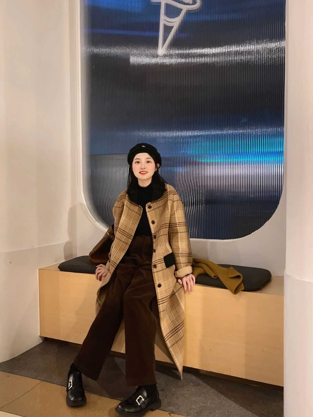 牛角扣 格纹大衣就选这四种配色,基础百搭不过时,让你美出新高度