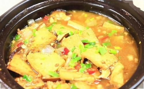  豆腐和它一起焖，味道绝了！关键是便宜，只用花几块钱！