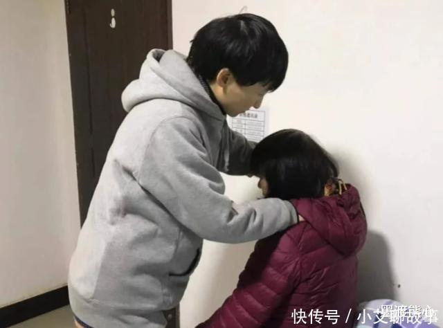 为给病弱母亲治病，大四女孩放弃保研“人大”，重新高考学习中医