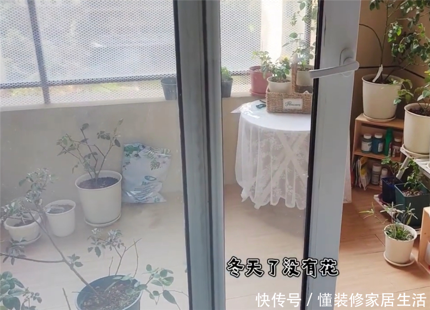 装修|90后姑娘万元“穷装”毛坯房，只身一人徒手装修，网友：佩服