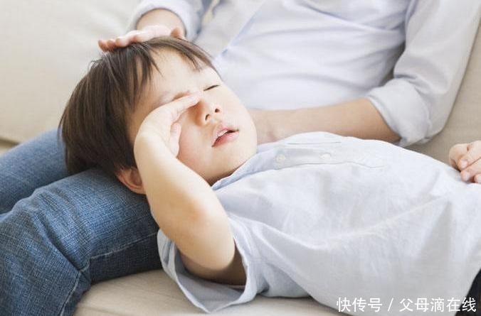 宝妈|睡觉前,家长不要做这“3件事”,对孩子身高发育有阻碍,要知晓