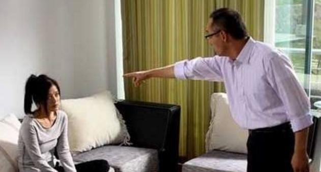 义务|“我妈没义务帮你带孩子”,丈夫极力护母,不出两个月却后悔了