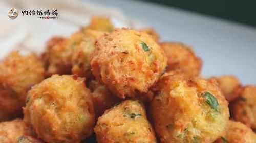 炸萝卜丸子时，多加这2样东西，丸子外酥里嫩不发硬，越嚼越香
