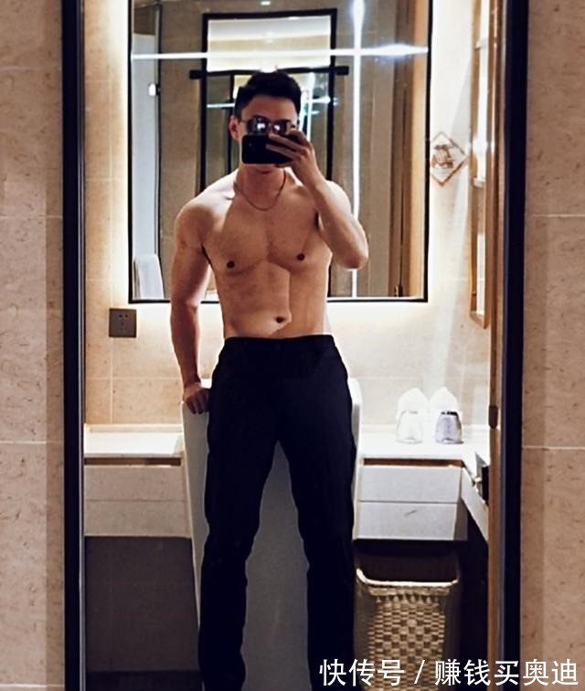 大长腿|这枚阳刚之气十足的足球运动员很上头哦!