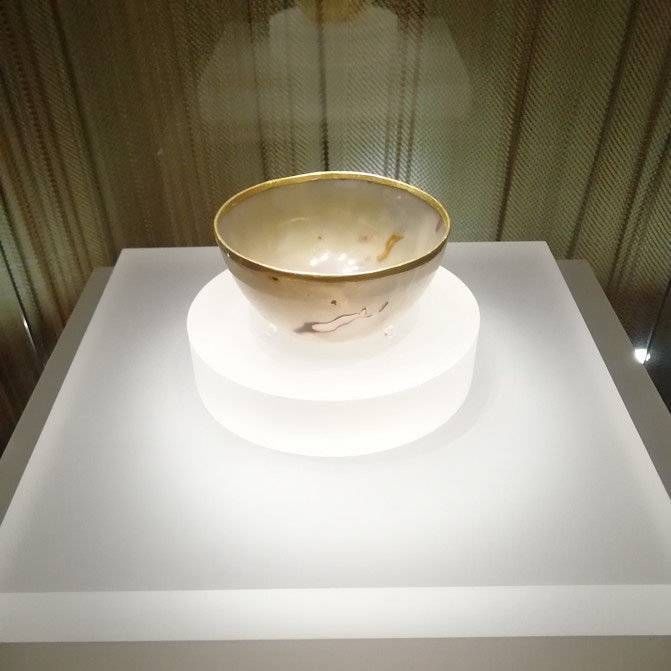 1972年,他从猪圈里挖出一只小碗,见证了大宋王朝的兴衰