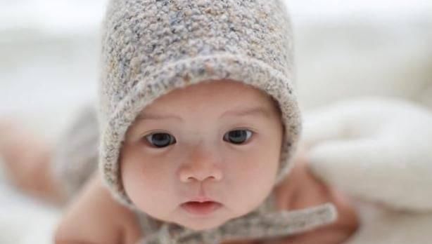 地方|没事多摸娃这几个地方,益于大脑发育,很多家长不碰